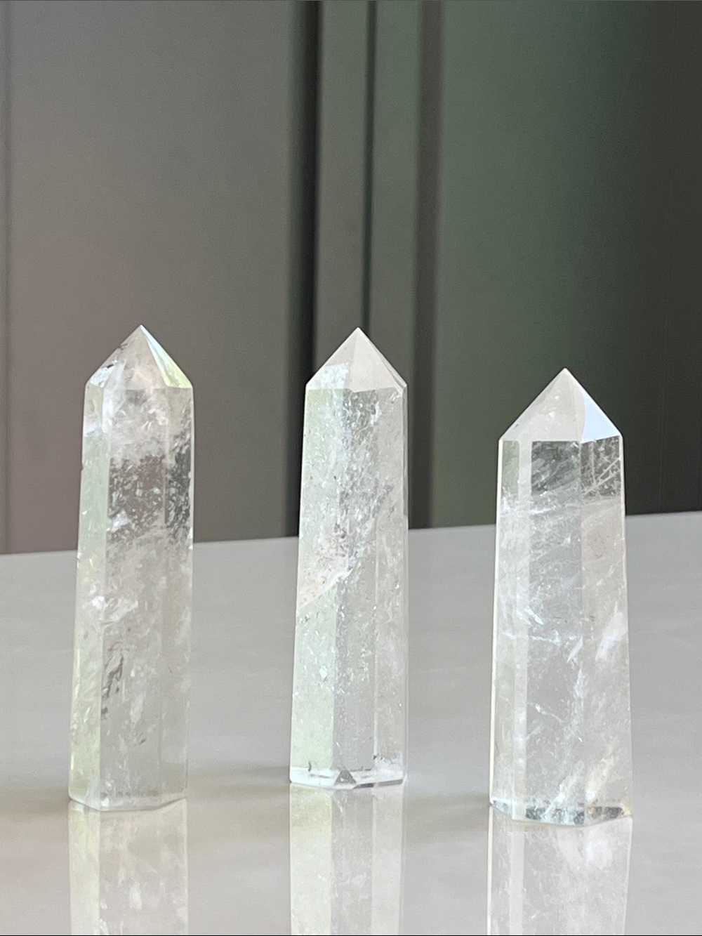 Clear Quartz Crystal Obelisks. Healing Quarts Points. Set of 3.